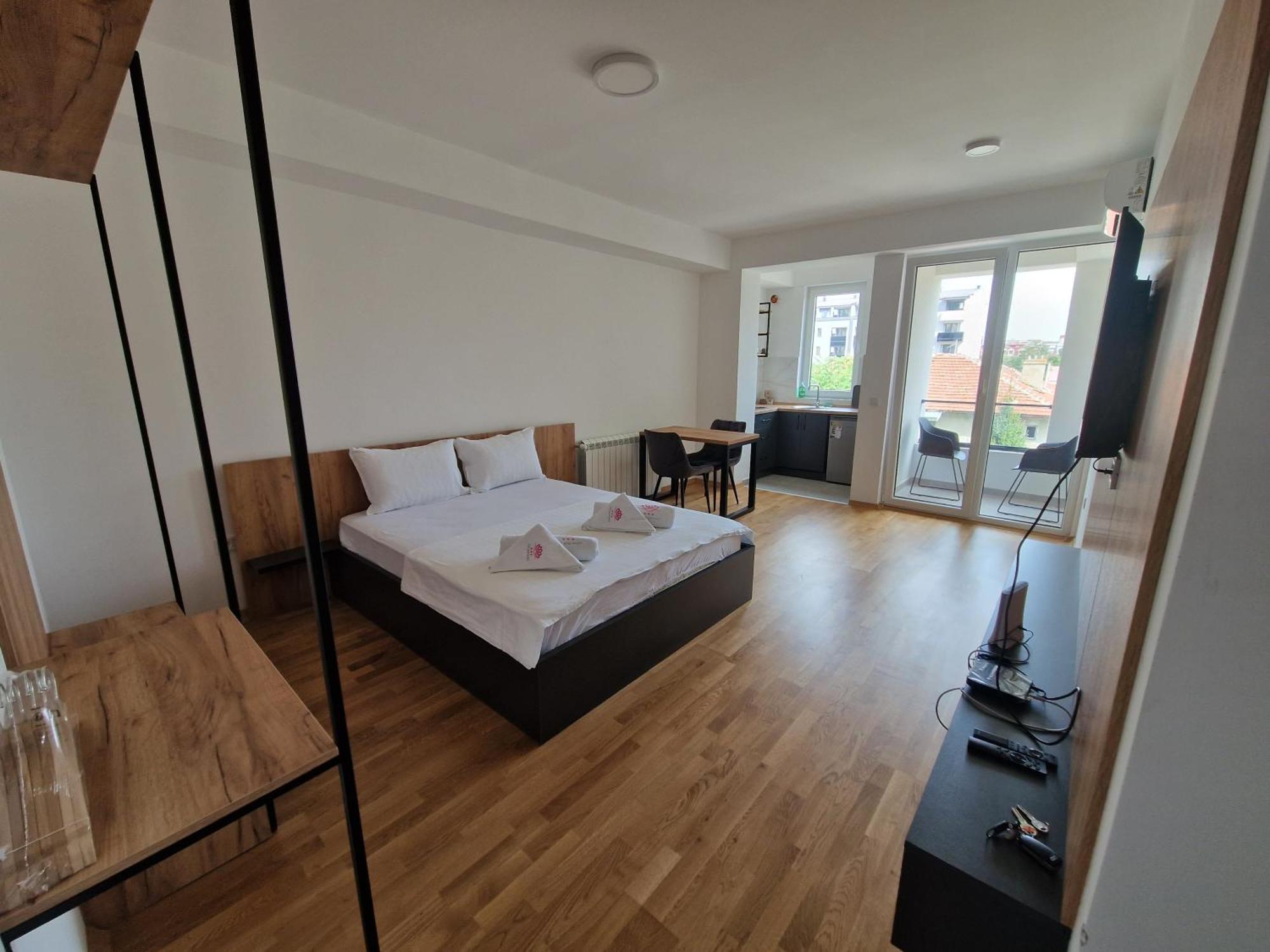 Luxury Apartment Iva III Skopje Exteriör bild